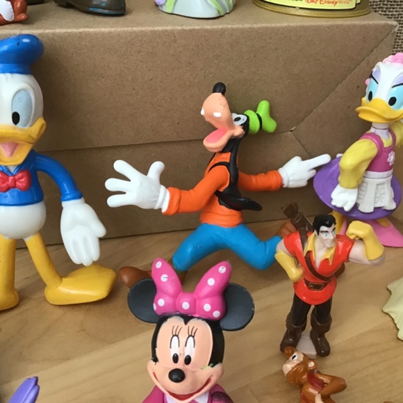 Disney Figurines Lot - Picture 8 of 12